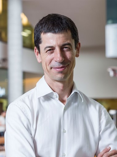 Prof Matthew Brown